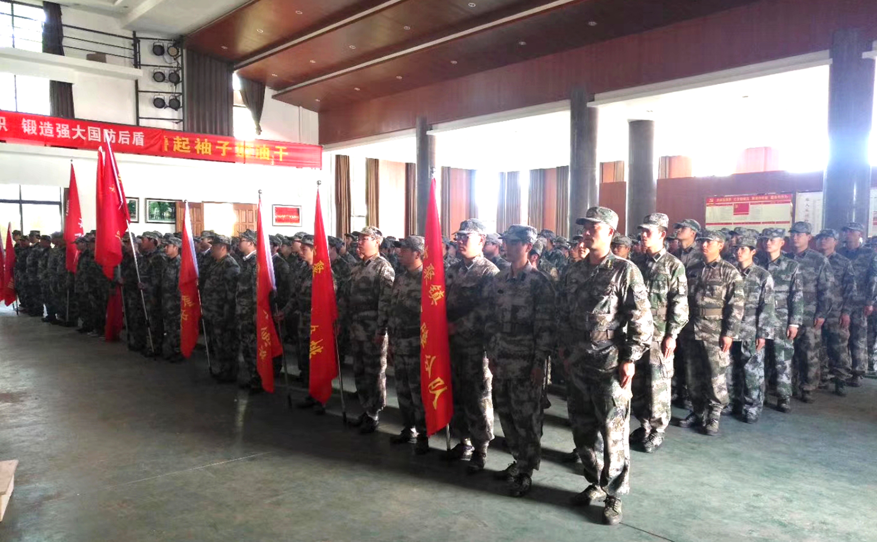 【澳門6766網站net武裝】澳門6766網站net航空小鎮民兵應急分隊參加大市聚鎮民兵整組點驗大會